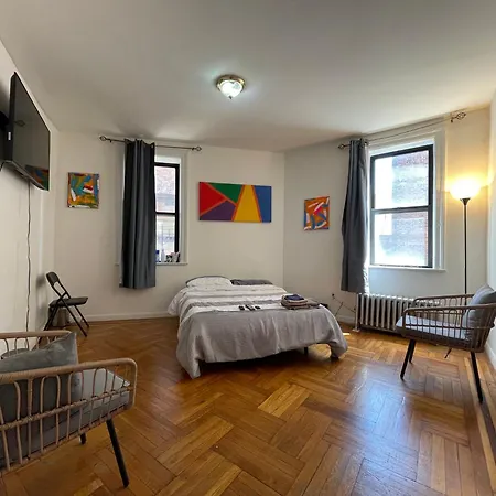 2-Bedroom Apartment In The Bronx And Pet Friendly